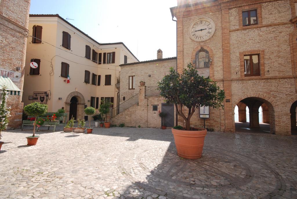 B&B Tre Finestre Sul Mare Grottammare Eksteriør billede